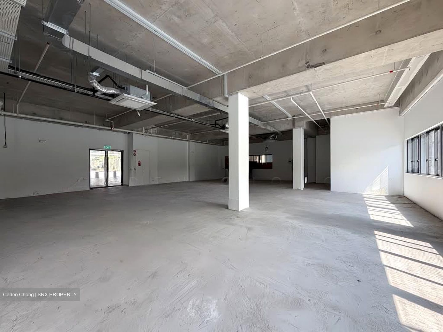 Clavon (D5), Retail #600639031
